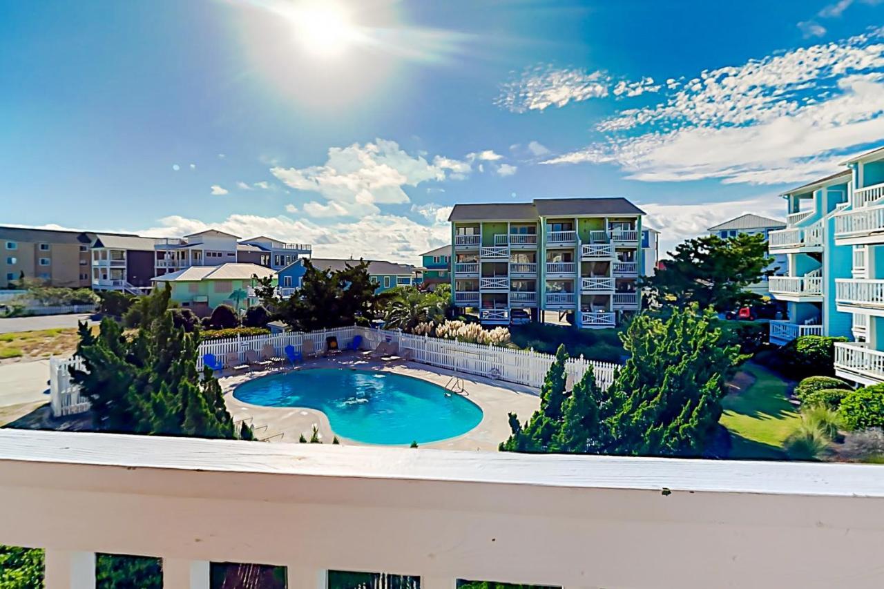 Cozy Carolina Beach Condo Eksteriør billede